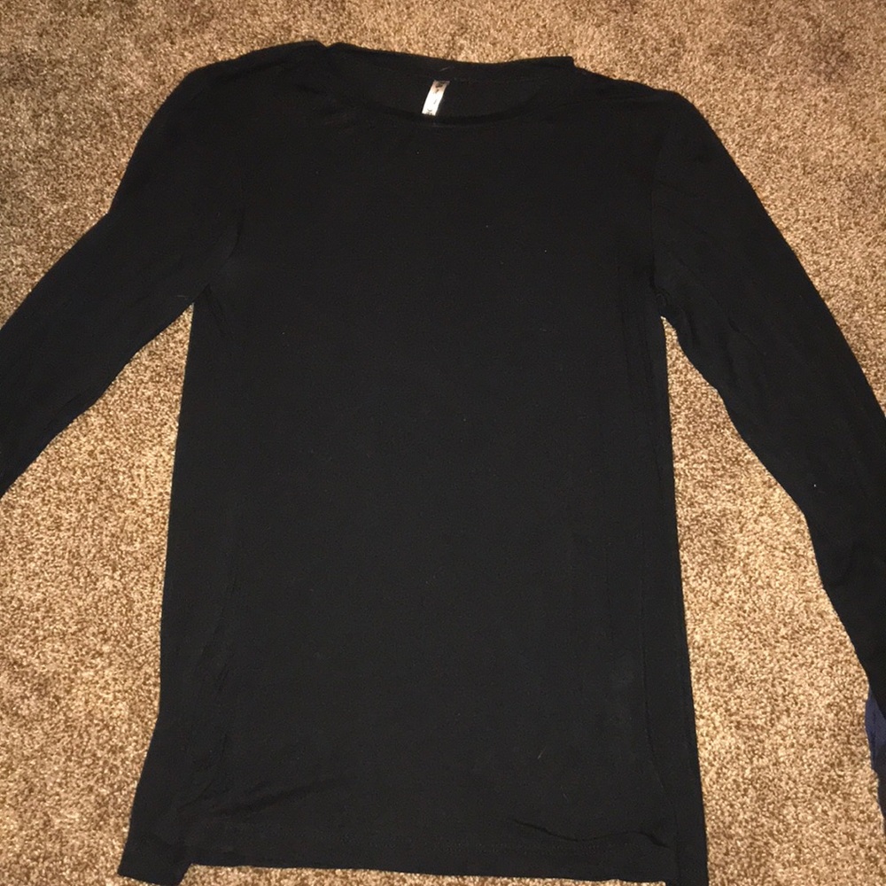 black long sleeve shirt